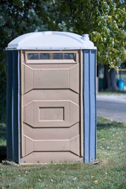 Portable Toilet Options We Offer in Whitesboro, TX